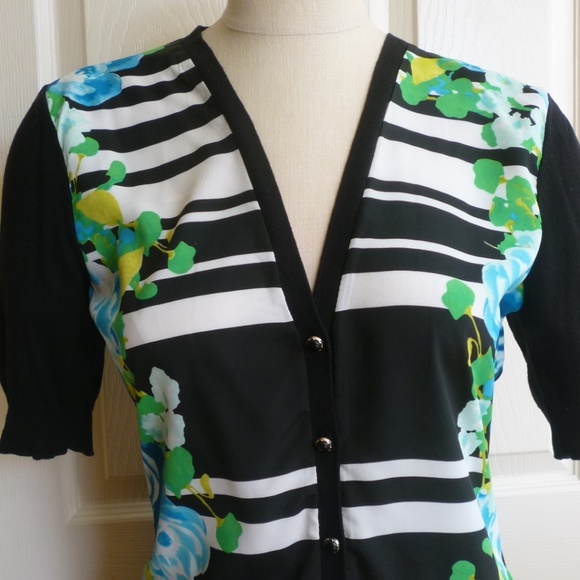 New York and Company button down sweater - Picture 3 of 8